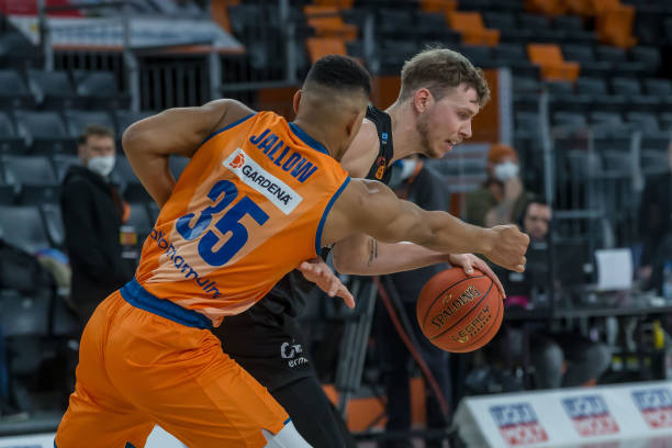 注入新的活 注入新的活