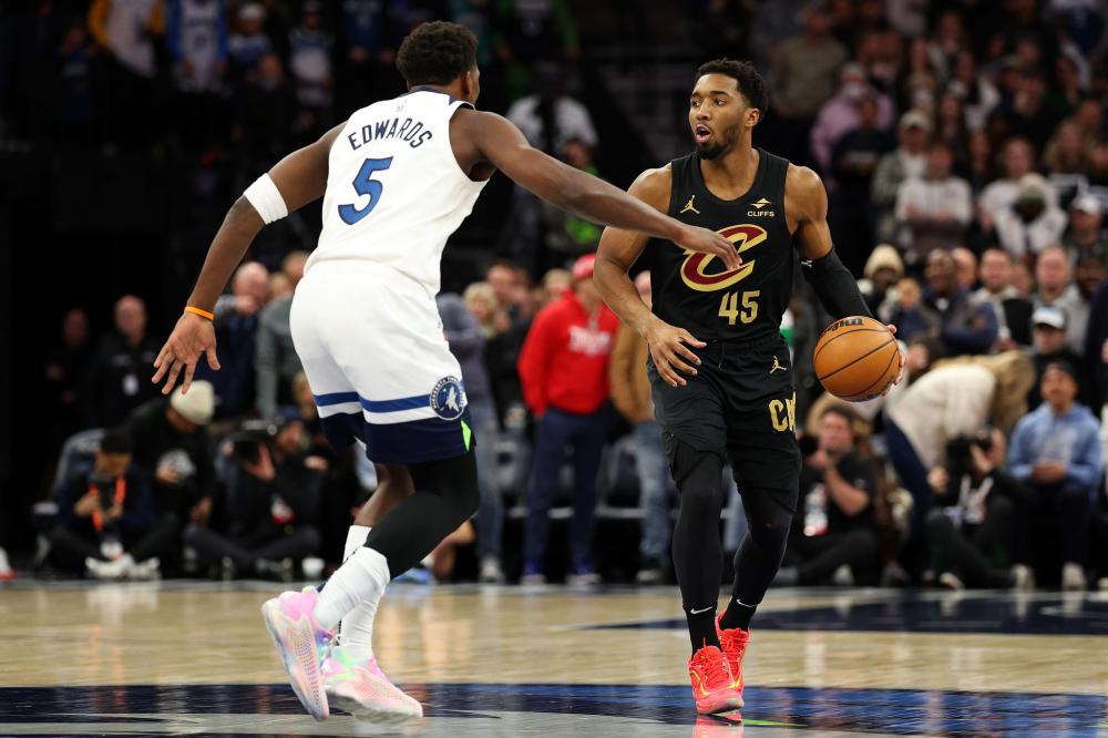 出了一支球 出了一支球