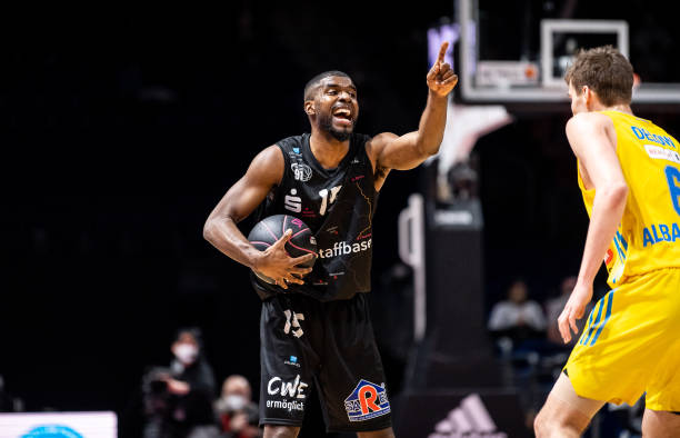 更是对团队 更是对团队