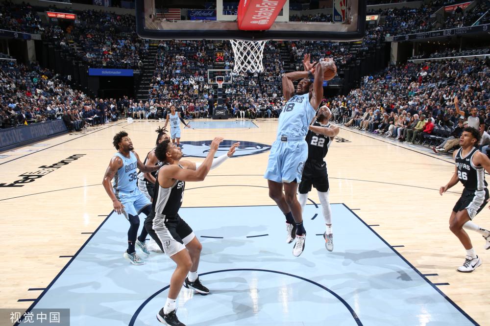 努力在比赛 努力在比赛